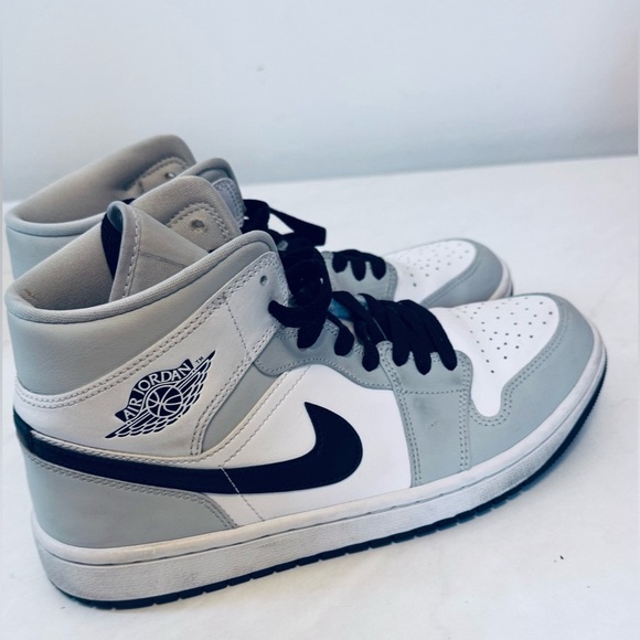 Nike Air Jordan Gray and White High-Tops - Picture 7 of 12